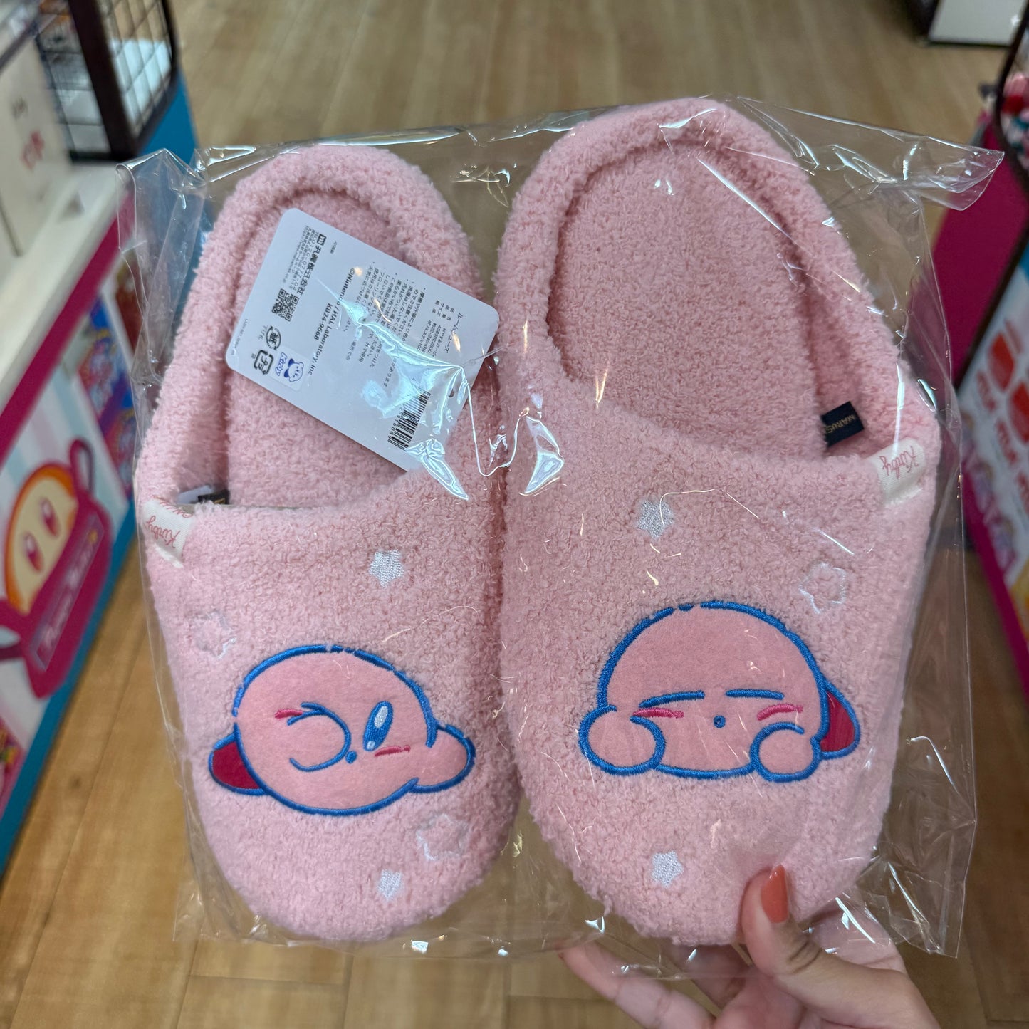 Kirby Fuzzy Room Shoes – Cute Kirby Plush Indoor Slippers (22–24cm) - Yorozuya Store