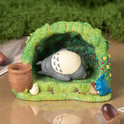 My Neighbor Totoro Diorama Pen Stand with Paperweight 4990593563371