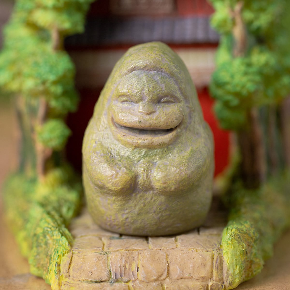 Donguri Republic Spirited Away Stone Statue Tunnel Diorama Tray 4990593563388