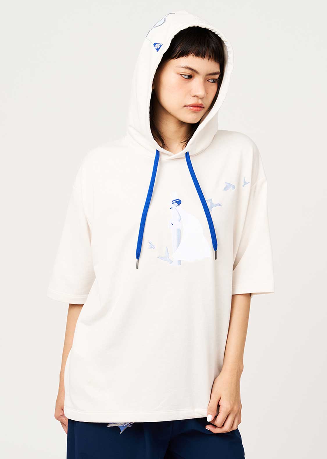 Graniph Detective Conan The Magician Under the Moonlight Short-Sleeve Hoodie