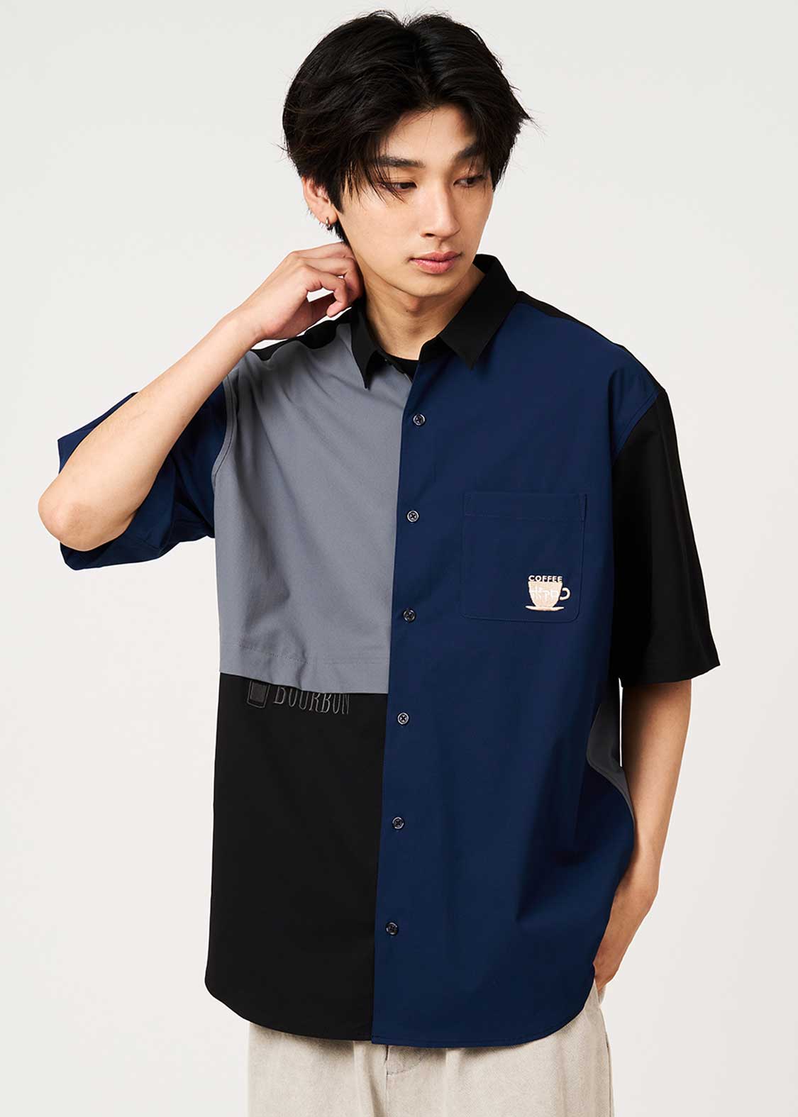 Graniph Detective Conan Triple Face Loose Fit Short-Sleeve Shirt