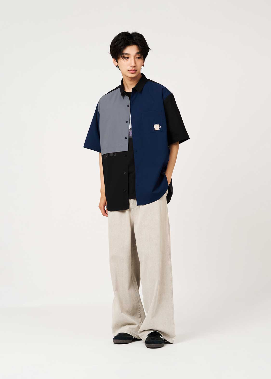 Graniph Detective Conan Triple Face Loose Fit Short-Sleeve Shirt