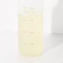 قم بتحميل الصورة في عارض الصور، Scale Water Bottle 1L (White) - Francfranc Limited