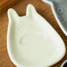 قم بتحميل الصورة في عارض الصور، My Neighbor Totoro Ceramic Bean Plate Small Totoro - Studio Ghibli