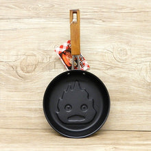 قم بتحميل الصورة في عارض الصور، Howl&#39;s Moving Castle Calcifer Frying Pan - Ghibli Studio