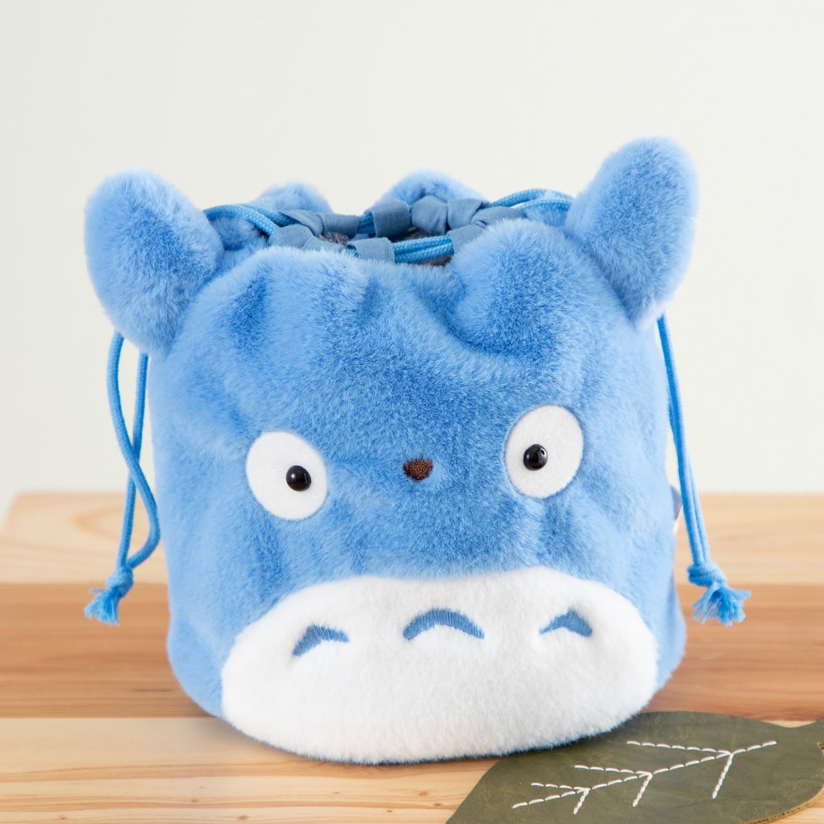 My Neighbor Totoro Middle Totoro Soft Drawstring Pouch