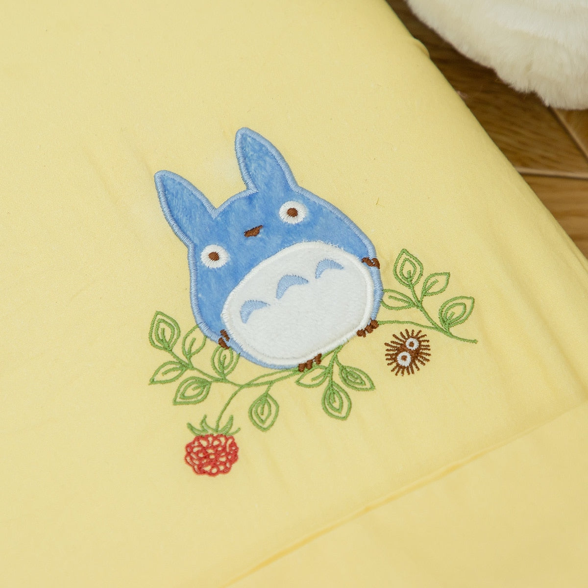 My Neighbor Totoro Baby Futon 10-Piece Set Strawberry Picking