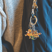 قم بتحميل الصورة في عارض الصور، Ghibli Museum Original Emblem Totoro Keychain Mei and the Cat Bus -Ghibli Museum Limited