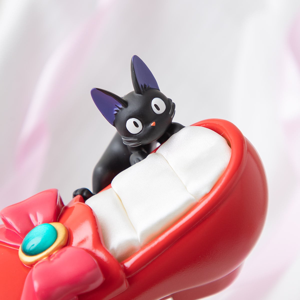 Studio Ghibli Kiki's Delivery Service Ring Stand Jiji Red Shoes