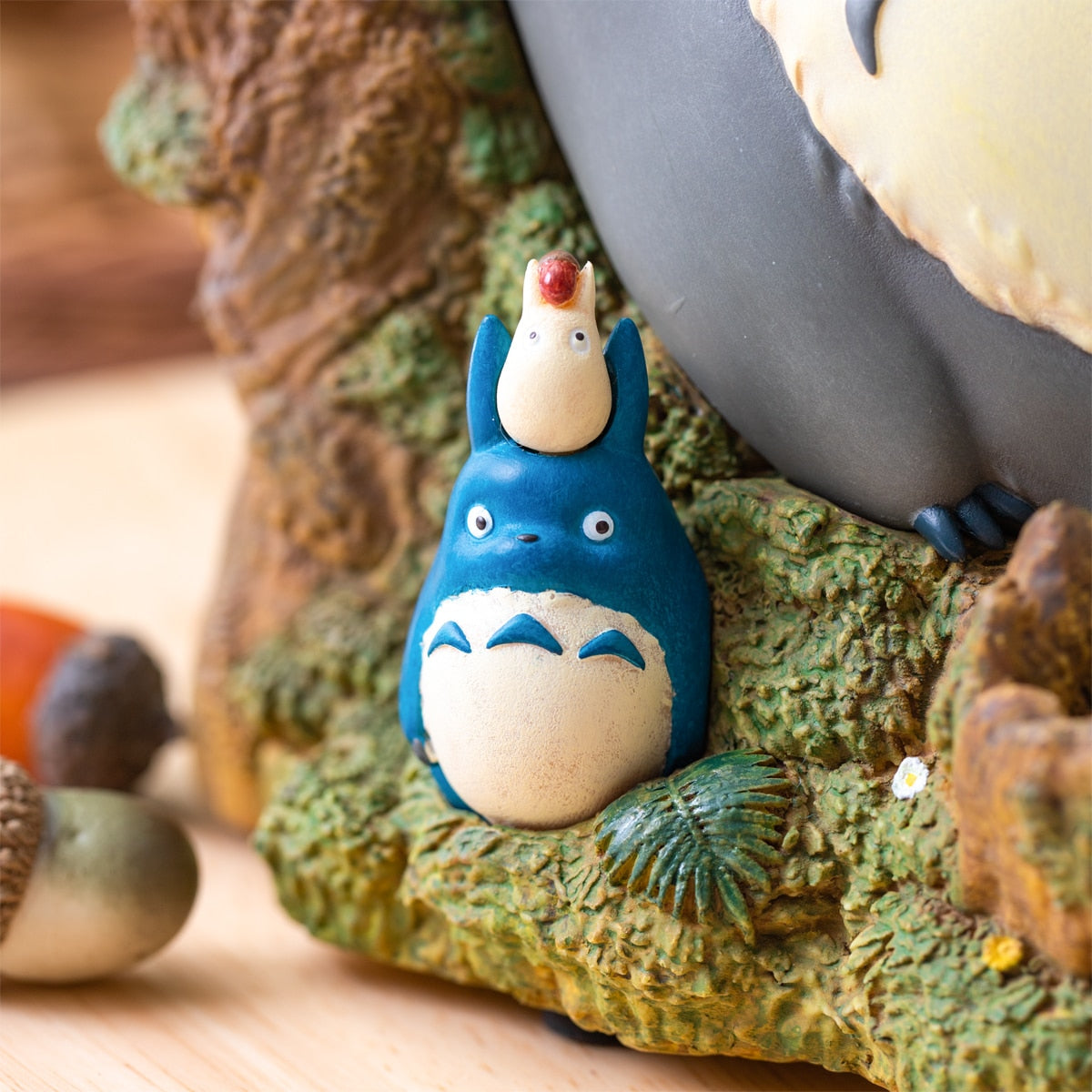 My Neighbor Totoro Totoro and Mei Music Box 4990593557004