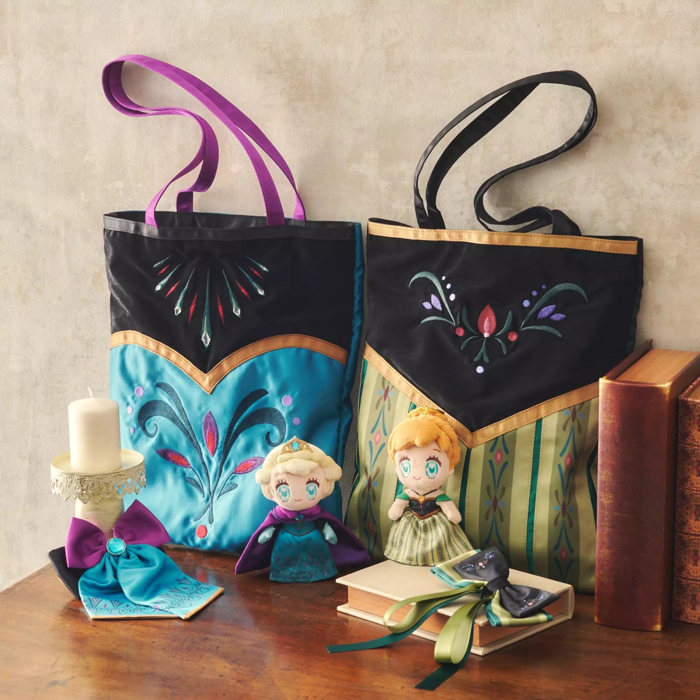 Anna Plush Keychain TINY FROZEN Coronation DISNEY FROZEN-Disney Store Japan