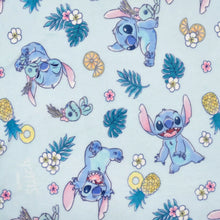 قم بتحميل الصورة في عارض الصور، Disney Stitch &amp; Scrump Blanket - Disney Store Japan Winter Edition