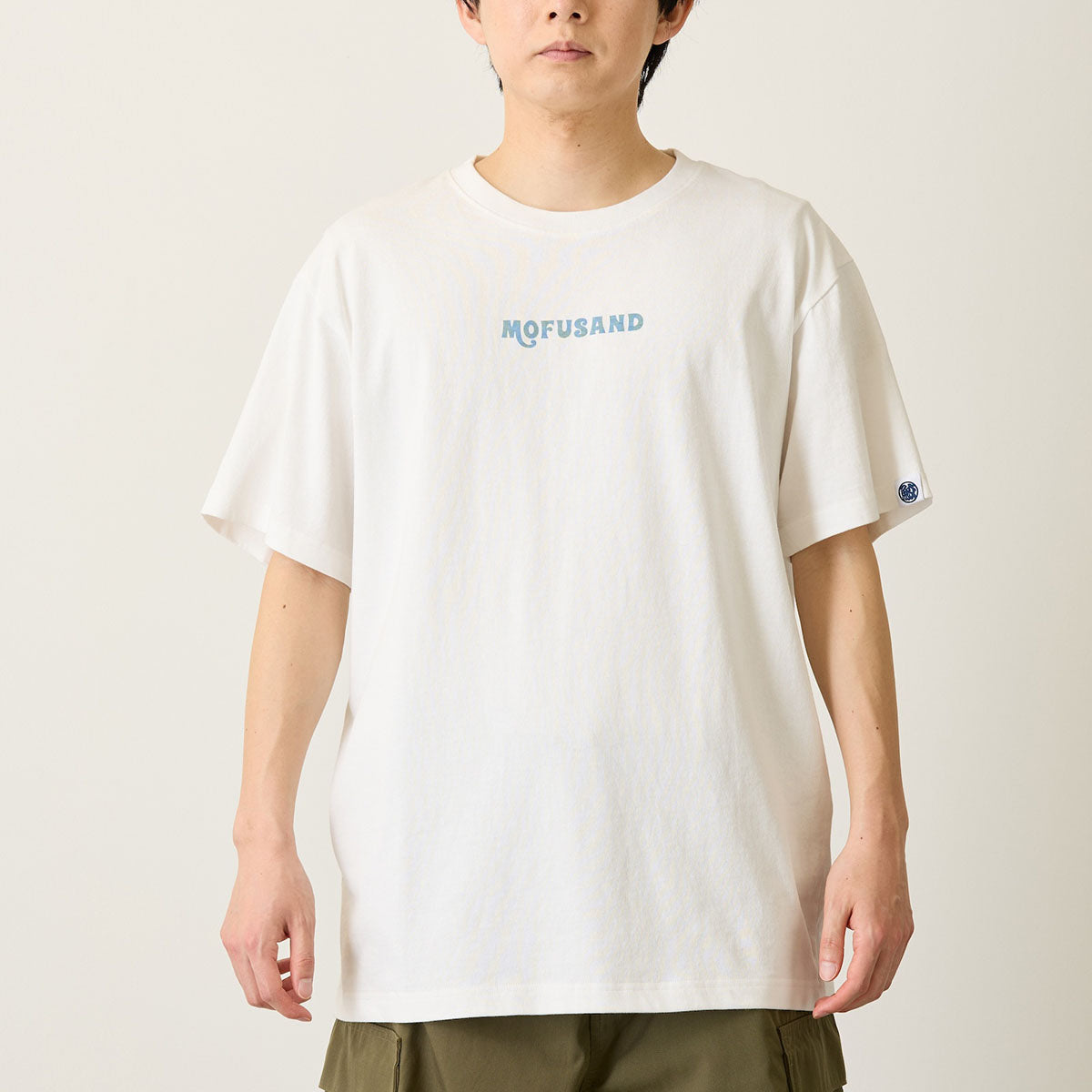 mofusand BOARD SHARK! RIDING WAVES Graphic T-Shirt White