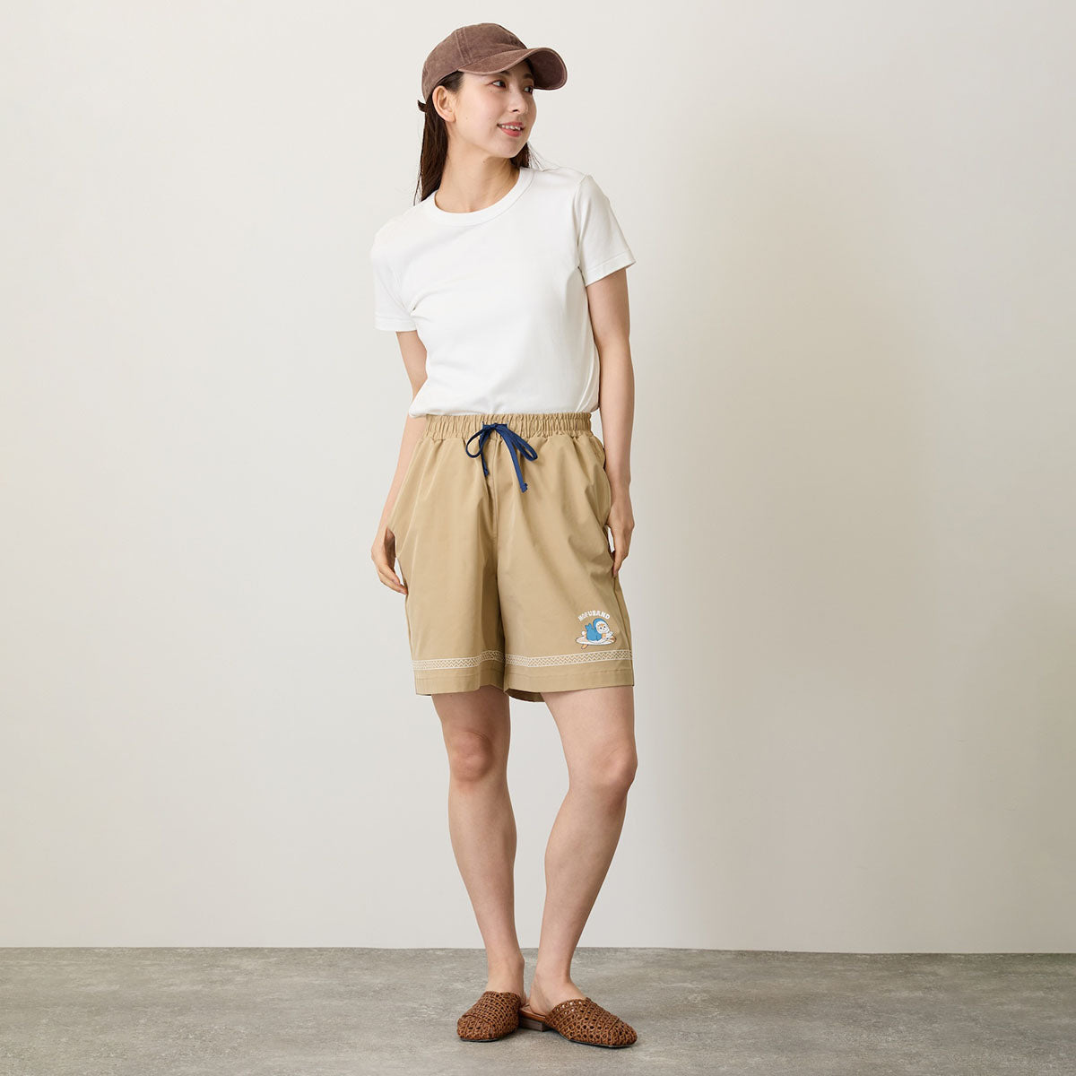 Mofusand Board Shark Print Shorts Sand Beige
