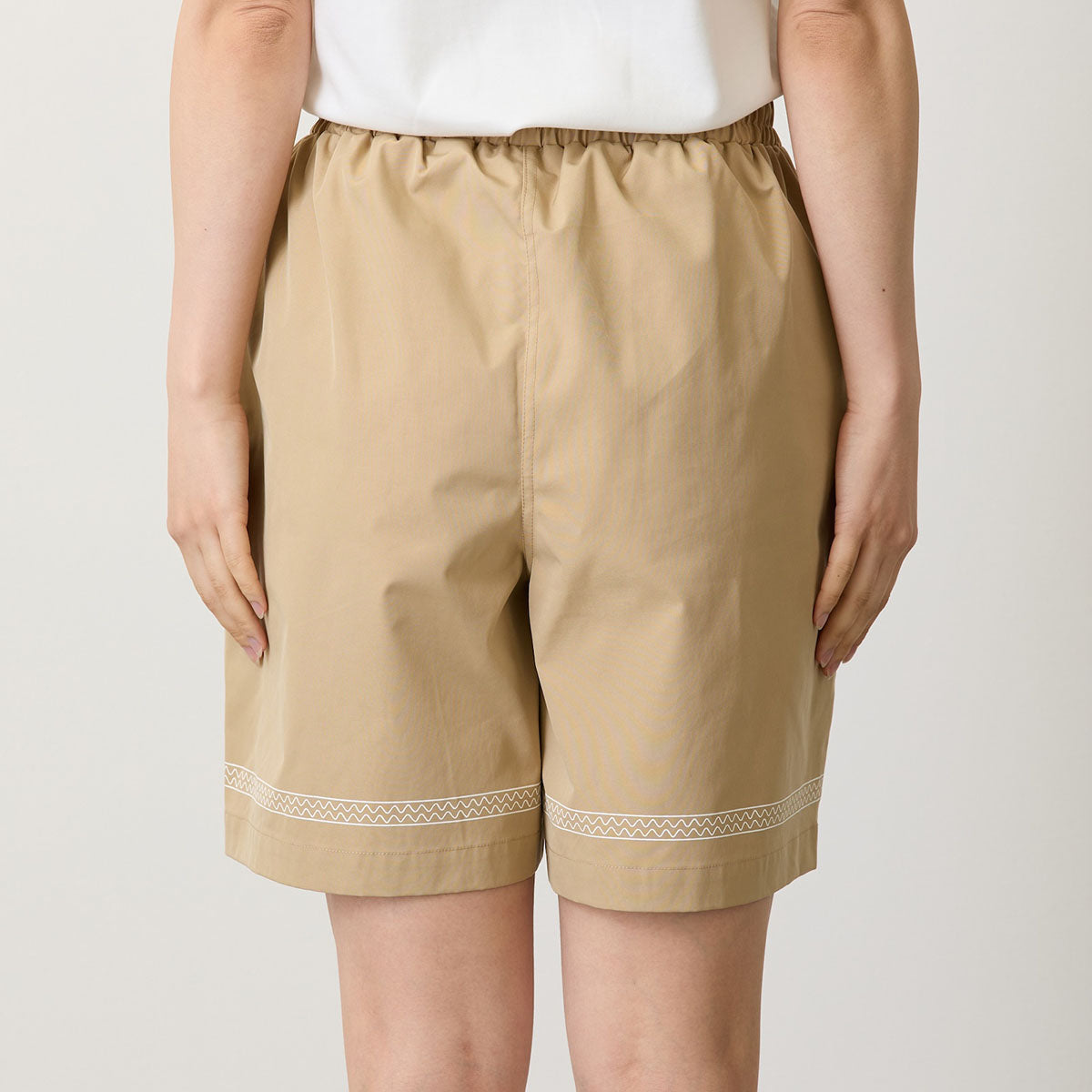 Mofusand Board Shark Print Shorts Sand Beige