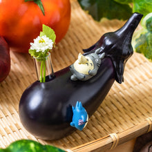 قم بتحميل الصورة في عارض الصور، My Neighbor Totoro Vegetable Vase (Eggplant)- Studio Ghibli