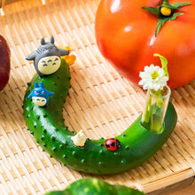 قم بتحميل الصورة في عارض الصور، My Neighbor Totoro Vegetable Vase (Cucumber)- Studio Ghibli