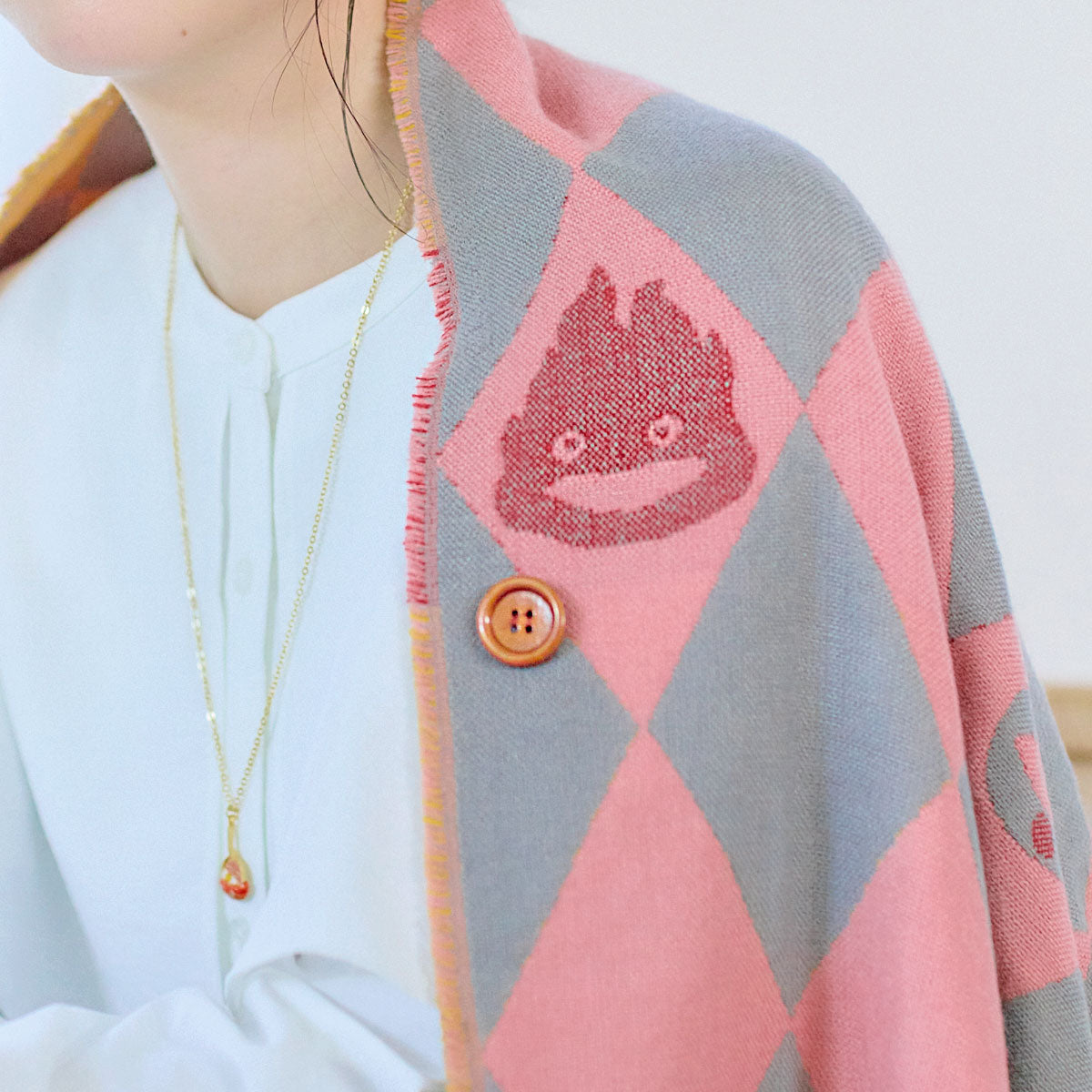 Howl's Moving Castle Howl's Cape Buttoned Stole