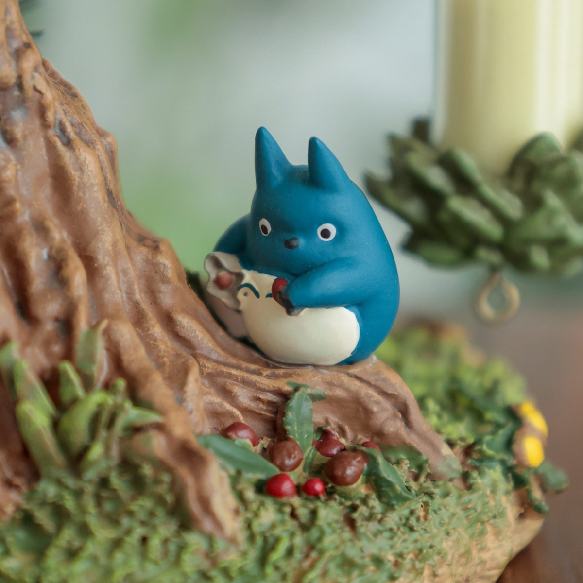 My Neighbor Totoro Diorama Hourglass - Camphor Tree and Totoros- Ghibli Studio