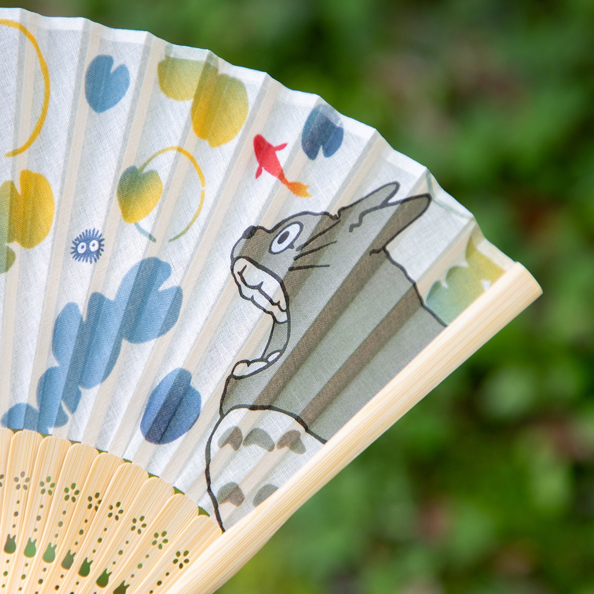 My Neighbor Totoro Folding Fan Goldfish and Water Ripples