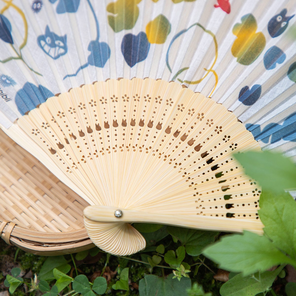 My Neighbor Totoro Folding Fan Goldfish and Water Ripples