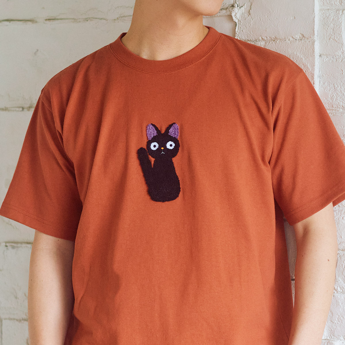 Kiki's Delivery Service Stuffed Jiji Basic T-Shirt 4990593549948