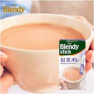 أعواد الشاي بالحليب من Blendy Sticks (8 أعواد)