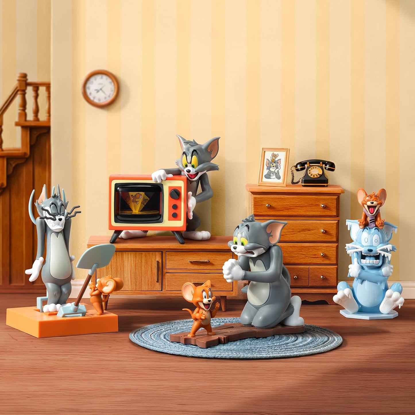 52TOYS Inseparable Chaos Tom and Jerry Wind-Up Figure 4in