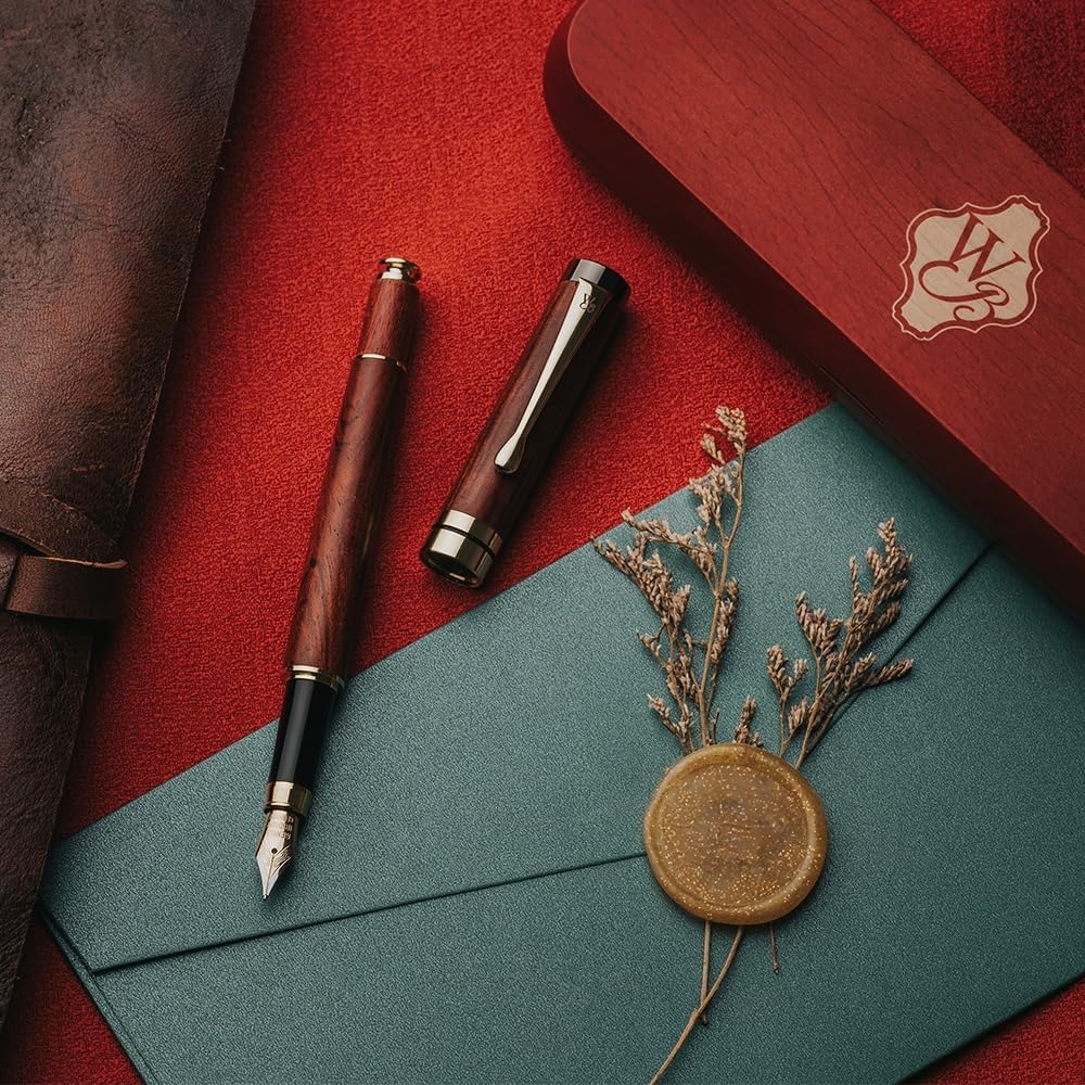 Wordsworth & Black Crest Wooden Fountain Pen 18K Gold-Plated Nib