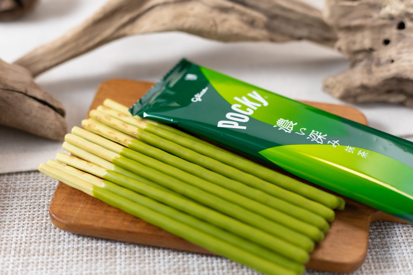 Pocky Deep Matcha (2packs)