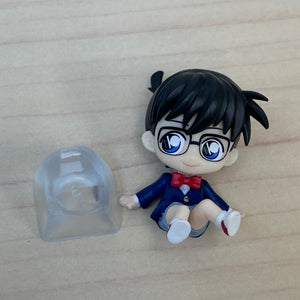 Detective Conan Mini Figure (Conan Sitting)