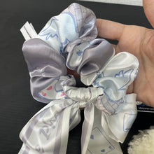 قم بتحميل الصورة في عارض الصور، Detective Conan Scrunchie with Ribbon (Hair Tie) - Universal Studio Japan Limited