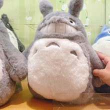 قم بتحميل الصورة في عارض الصور، Ghibli Characters Totoro Fluffy Cushion