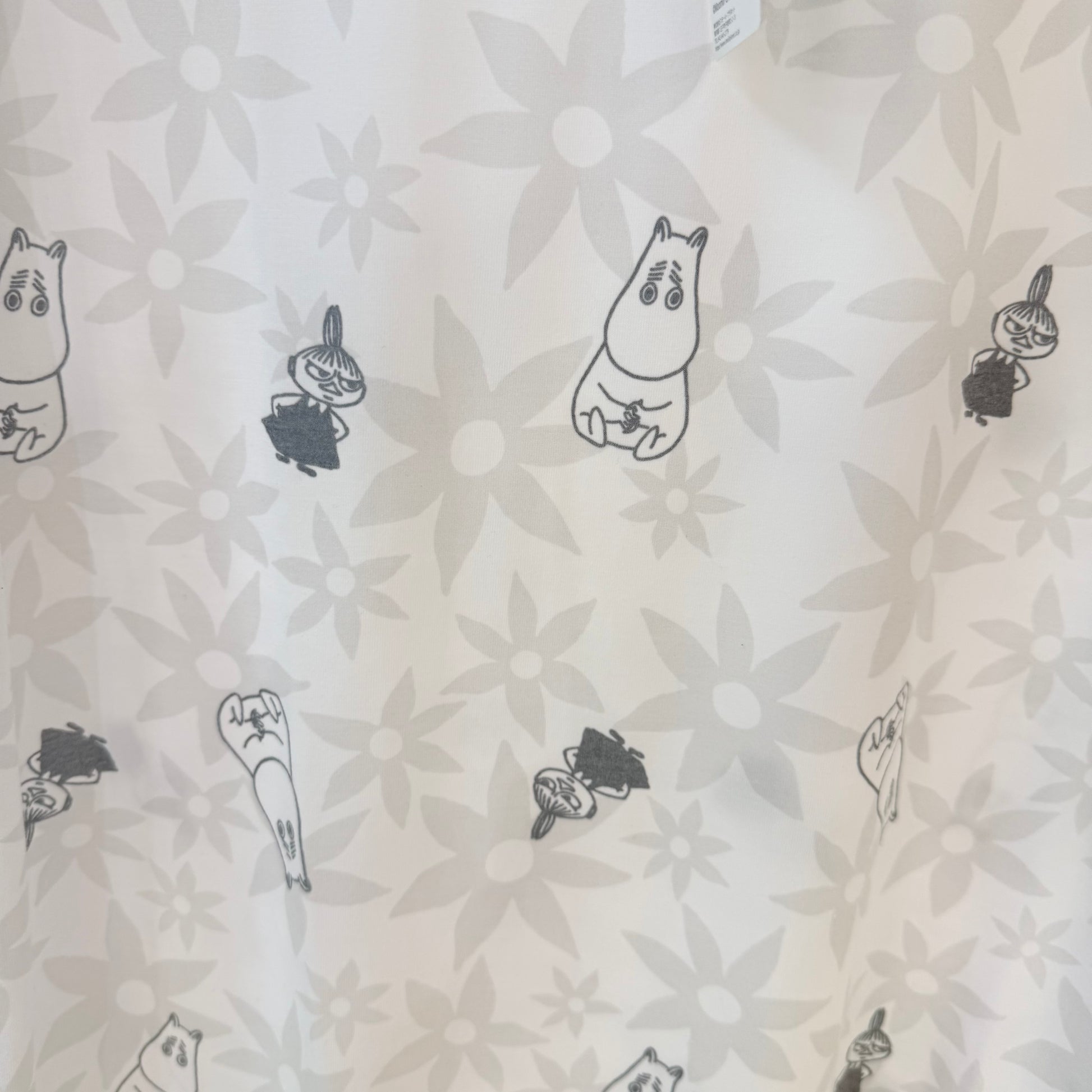 Moomin Character Oversized T-Shirt – Unisex Flocked Print Cotton Tee - Yorozuya Store