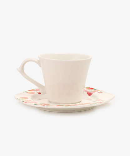 كوب من البورسلين بطبعة الفراولة - شاي بعد الظهر محدود 
