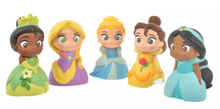 قم بتحميل الصورة في عارض الصور، Disney Princess 5 Bath Figure Set - Disney Store Japan Exclusive