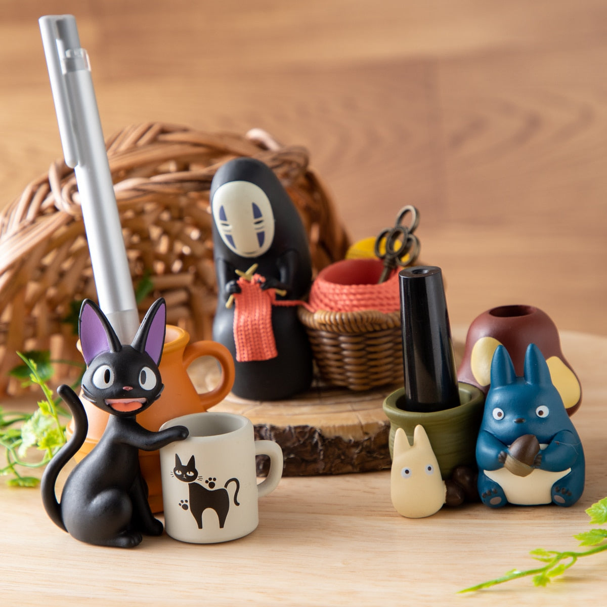 My Neighbor Totoro Medium and Small Totoro Stamp Stand 4970381493905