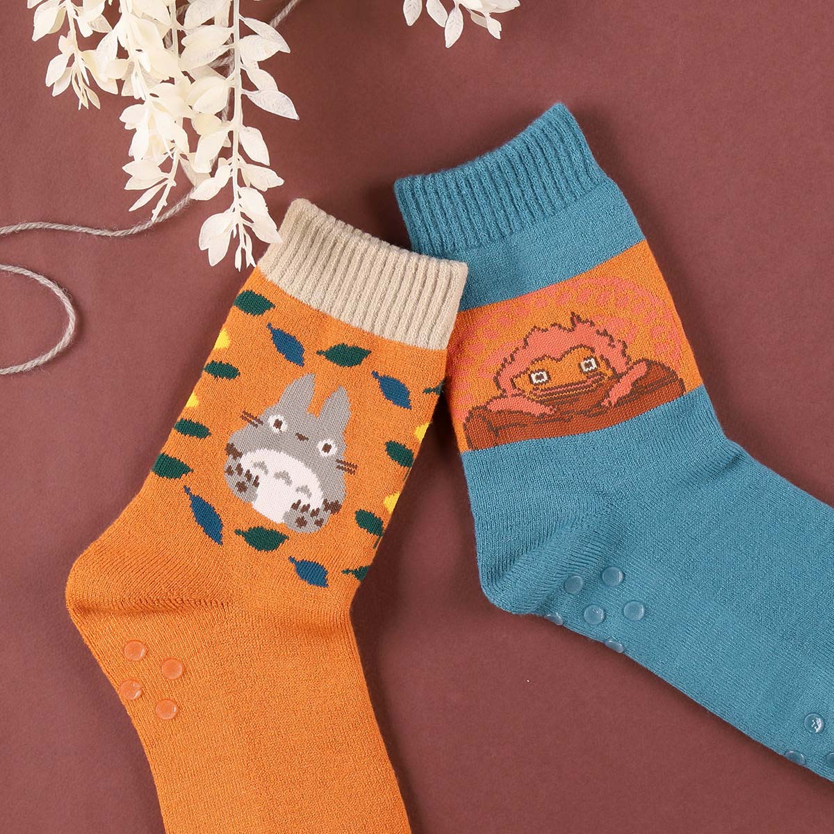 Howl's Moving Castle Warm Room Socks Calcifer 23-25cm