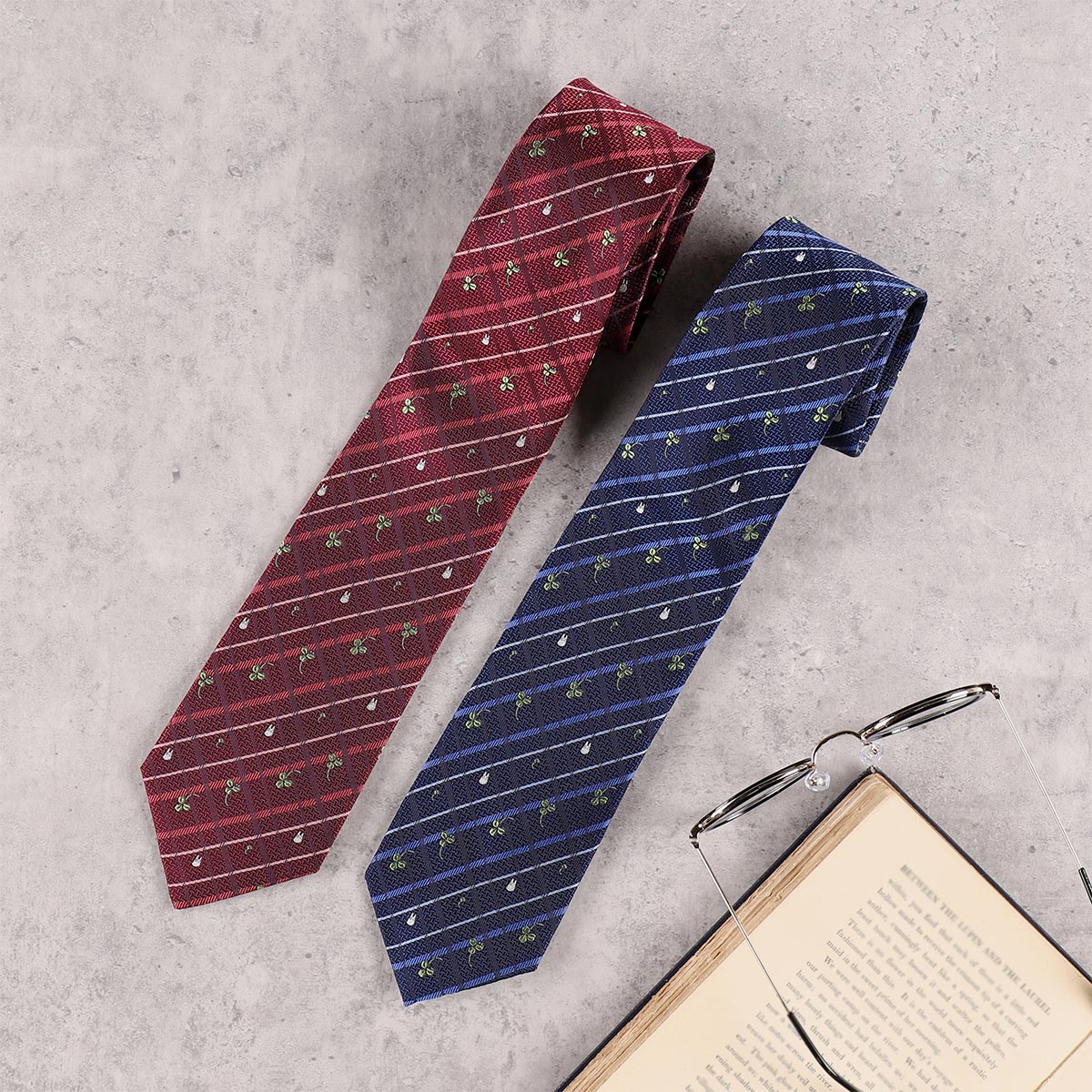 My Neighbor Totoro Tie 26SS Clover Check Wine