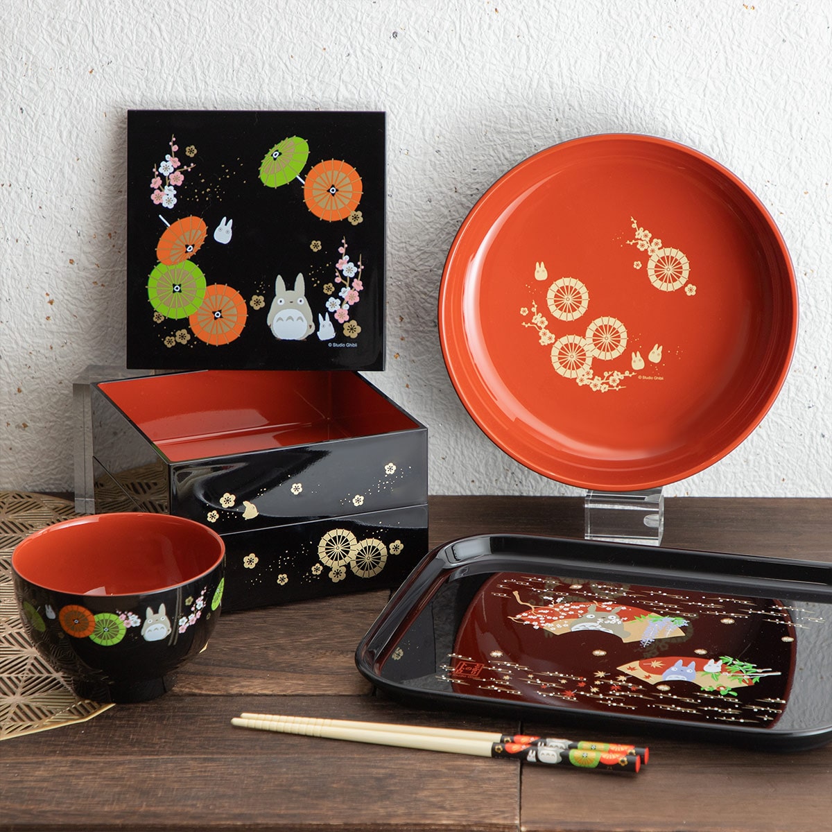 My Neighbor Totoro Lacquer-Style Serving Tray 10.6-Inch