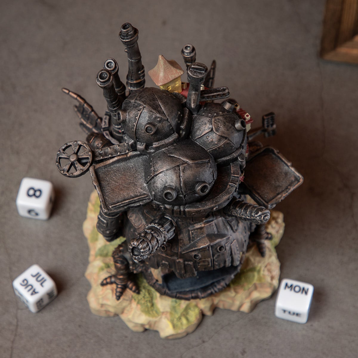 Howl's Moving Castle Perpetual Calendar: Howl's Castle