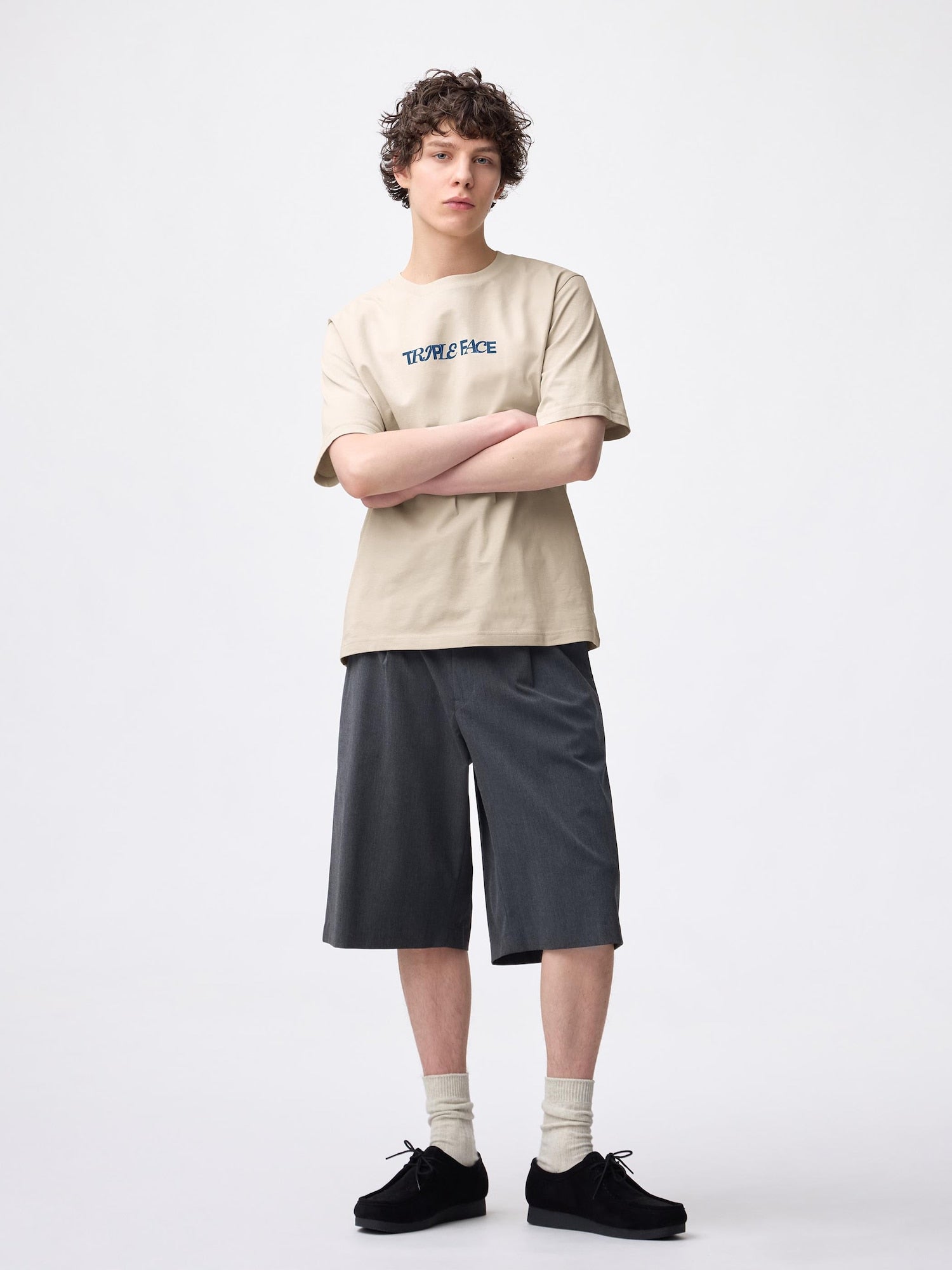https://image.uniqlo.com/GU/ST3/AsianCommon/imagesgoods/359492001/sub/goods_359492001_sub10_3x4.jpg