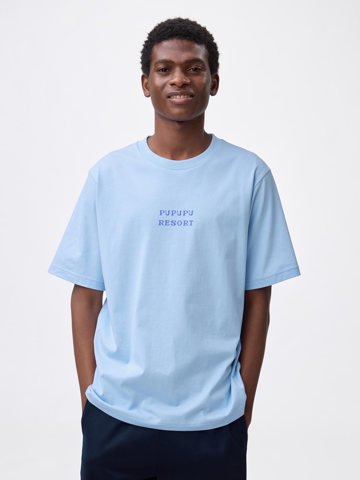 https://image.uniqlo.com/GU/ST3/AsianCommon/imagesgoods/359494003/sub/goods_359494003_sub18_3x4.jpg