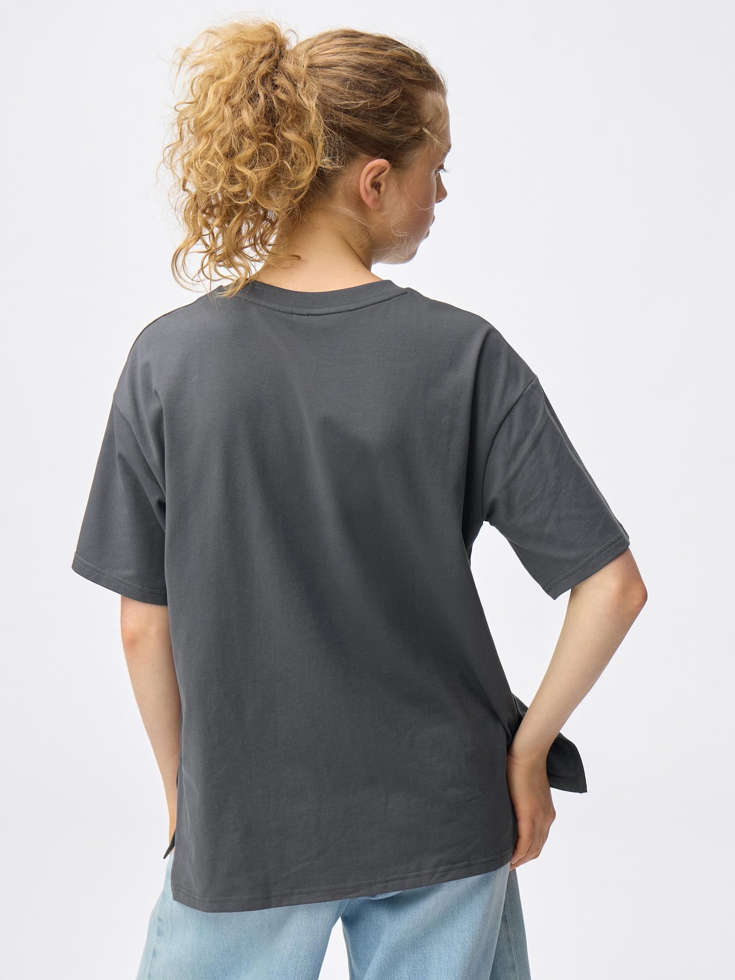 https://image.uniqlo.com/GU/ST3/AsianCommon/imagesgoods/359614001/sub/goods_359614001_sub18_3x4.jpg