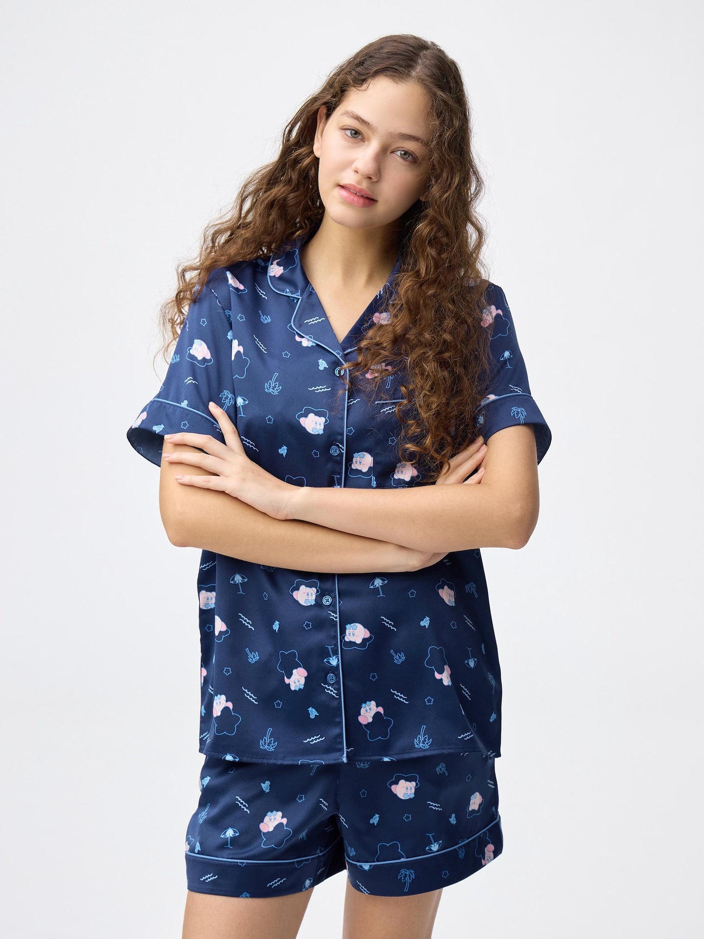 https://image.uniqlo.com/GU/ST3/AsianCommon/imagesgoods/359903001/sub/goods_359903001_sub10_3x4.jpg