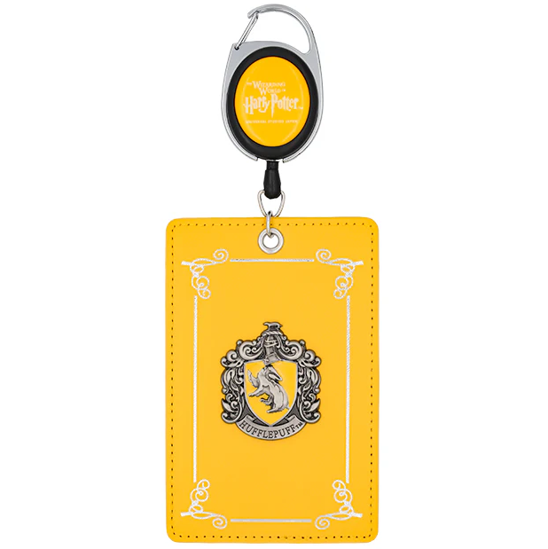 The Wizarding World of Harry Potter™  Hufflepuff™  Pass case with reel - Universal Studios Japan